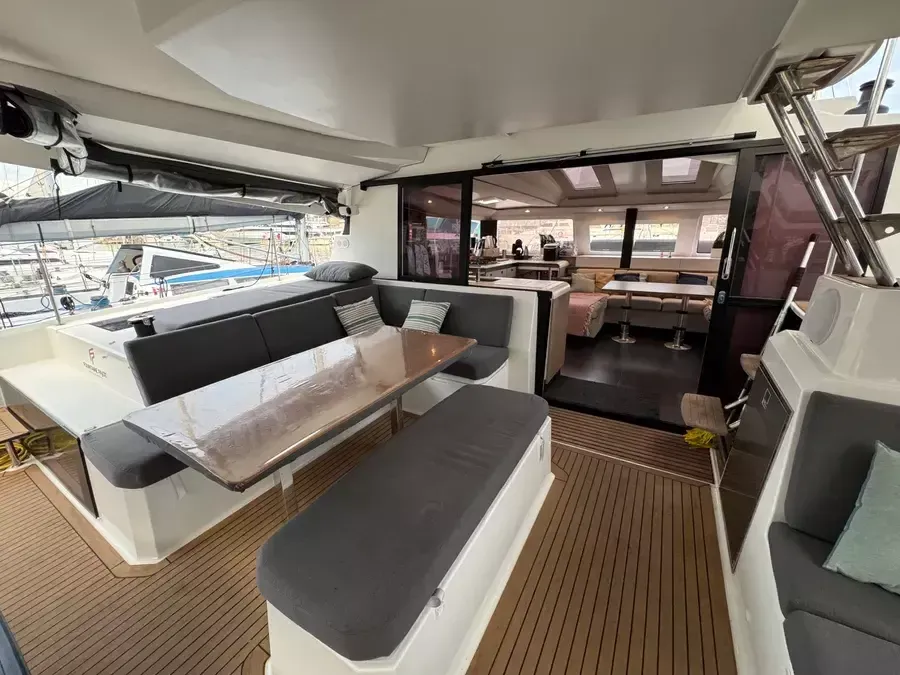 Fountaine Pajot Elba 45 | Be Hang Loose