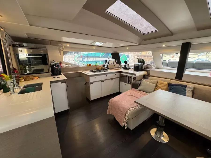 Fountaine Pajot Elba 45 | Be Hang Loose