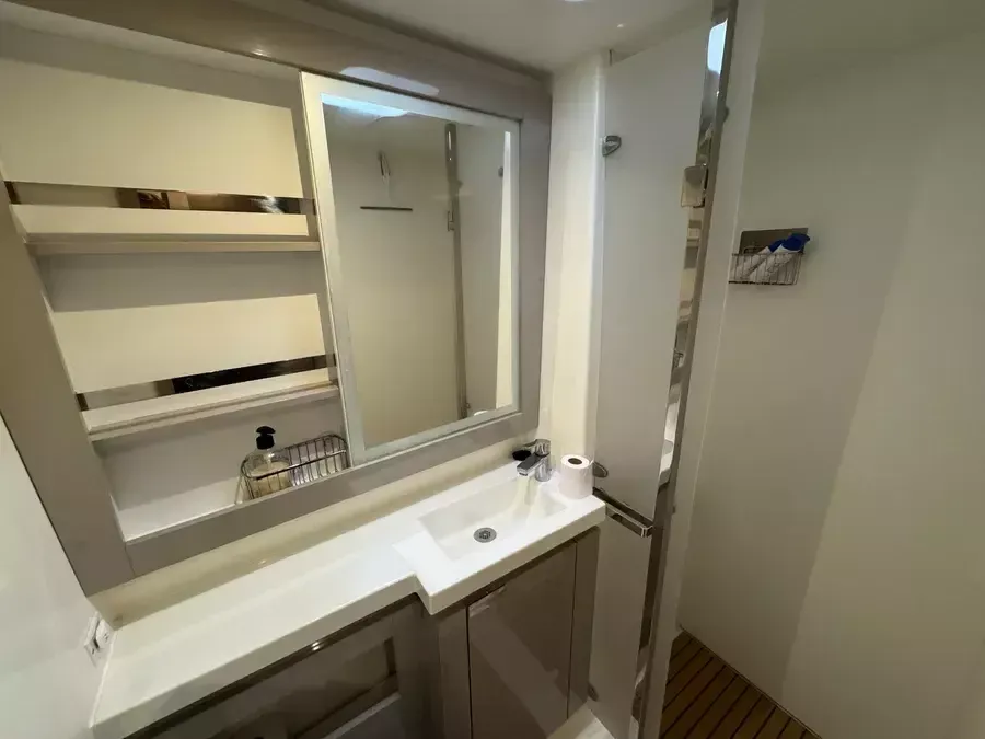 Fountaine Pajot Elba 45 | Be Hang Loose