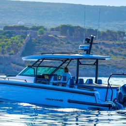 Axopar 37 Sun Top | Paralos