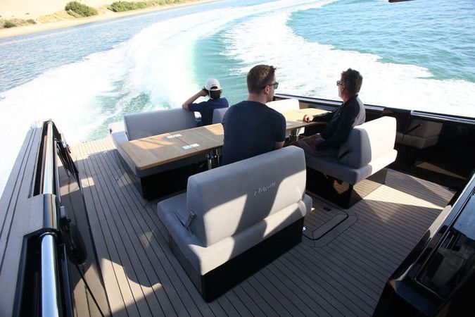 Fjord 42 | Le First 3