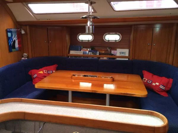 Jeanneau 51 | Log Out 4