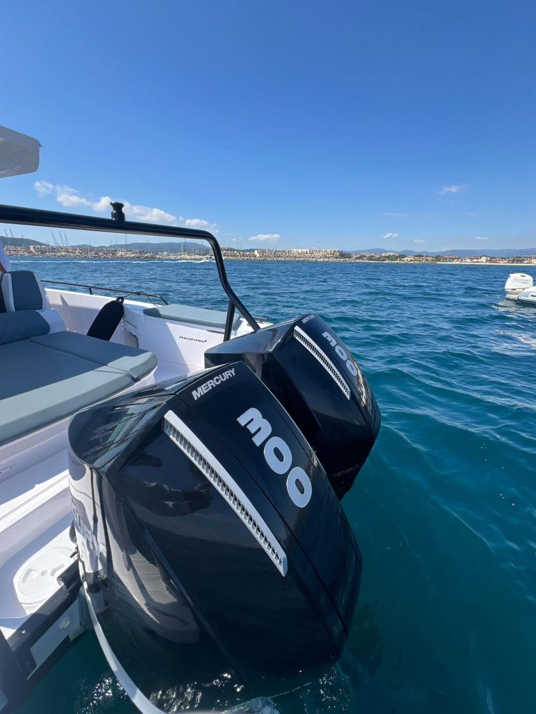 Axopar 37 Sun Top | Magiupao