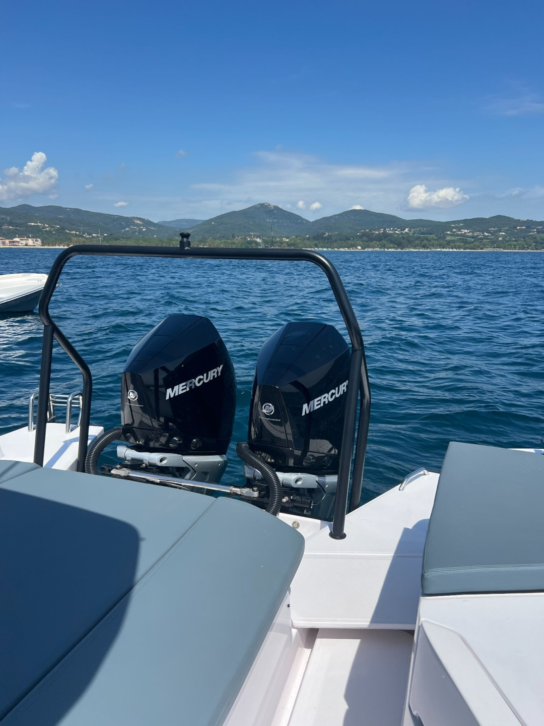 Axopar 37 Sun Top | Magiupao