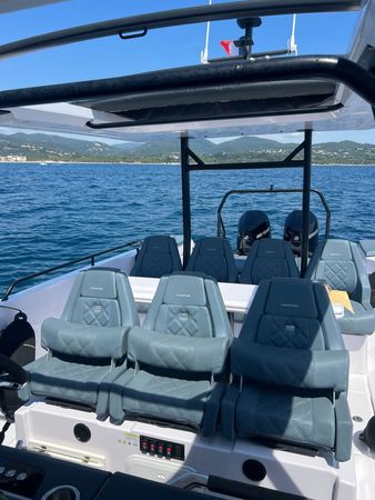 Axopar 37 Sun Top | Magiupao