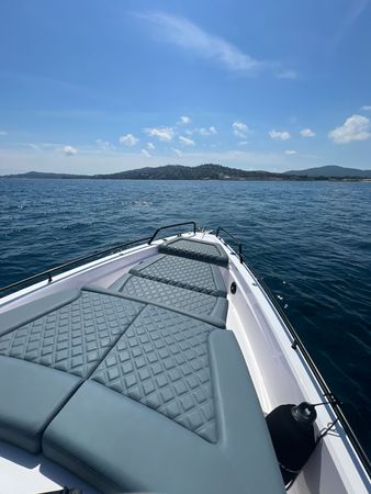 Axopar 37 Sun Top | Magiupao