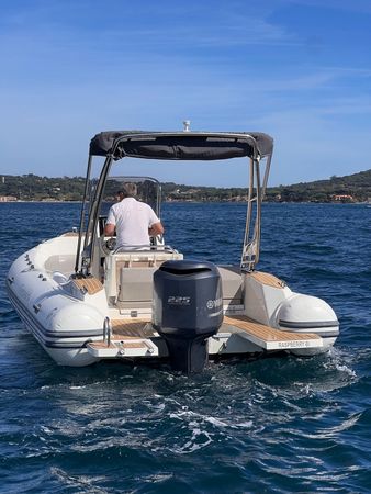 Capelli Tempest 700 | Raspberry