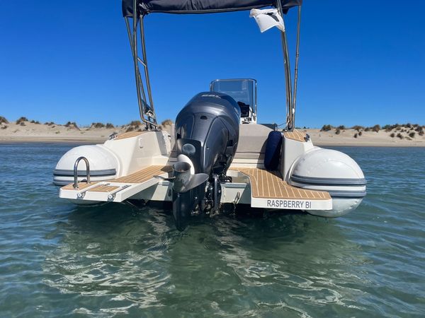 Capelli Tempest 700 | Raspberry