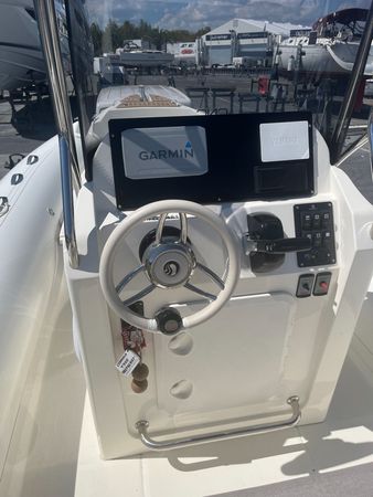 Capelli Tempest 700 | Raspberry