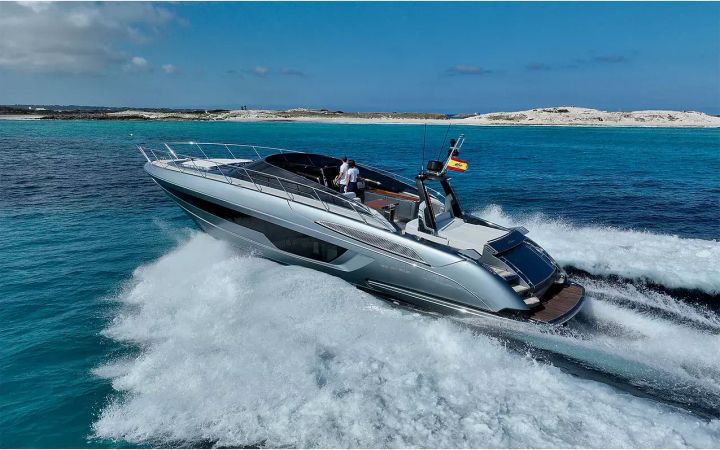 Riva 56 Rivale | Next Level