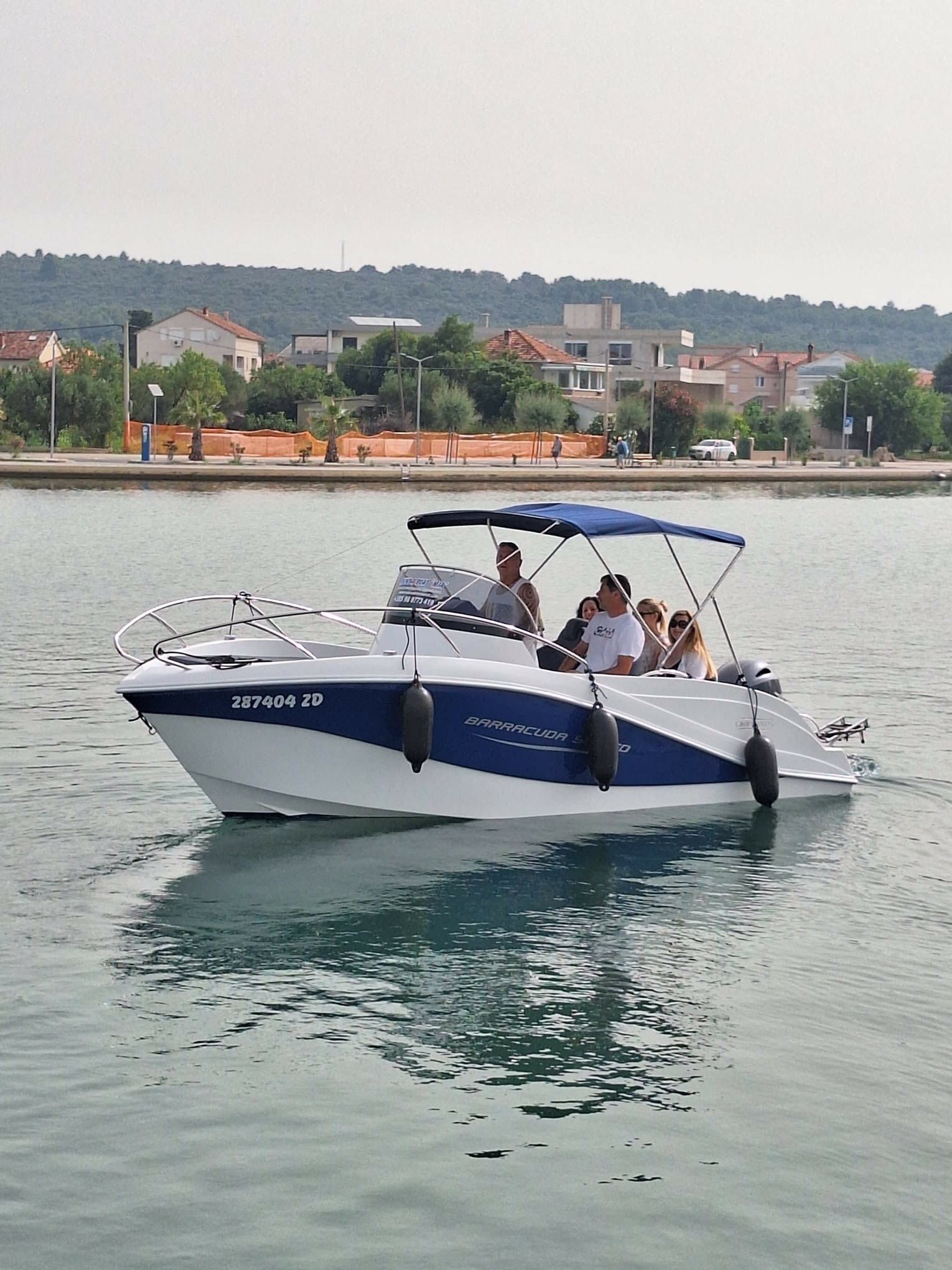 Barracuda 595 | 24