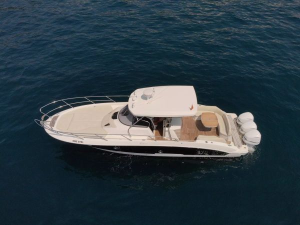 Sessa Key Largo 36 | Zefirka