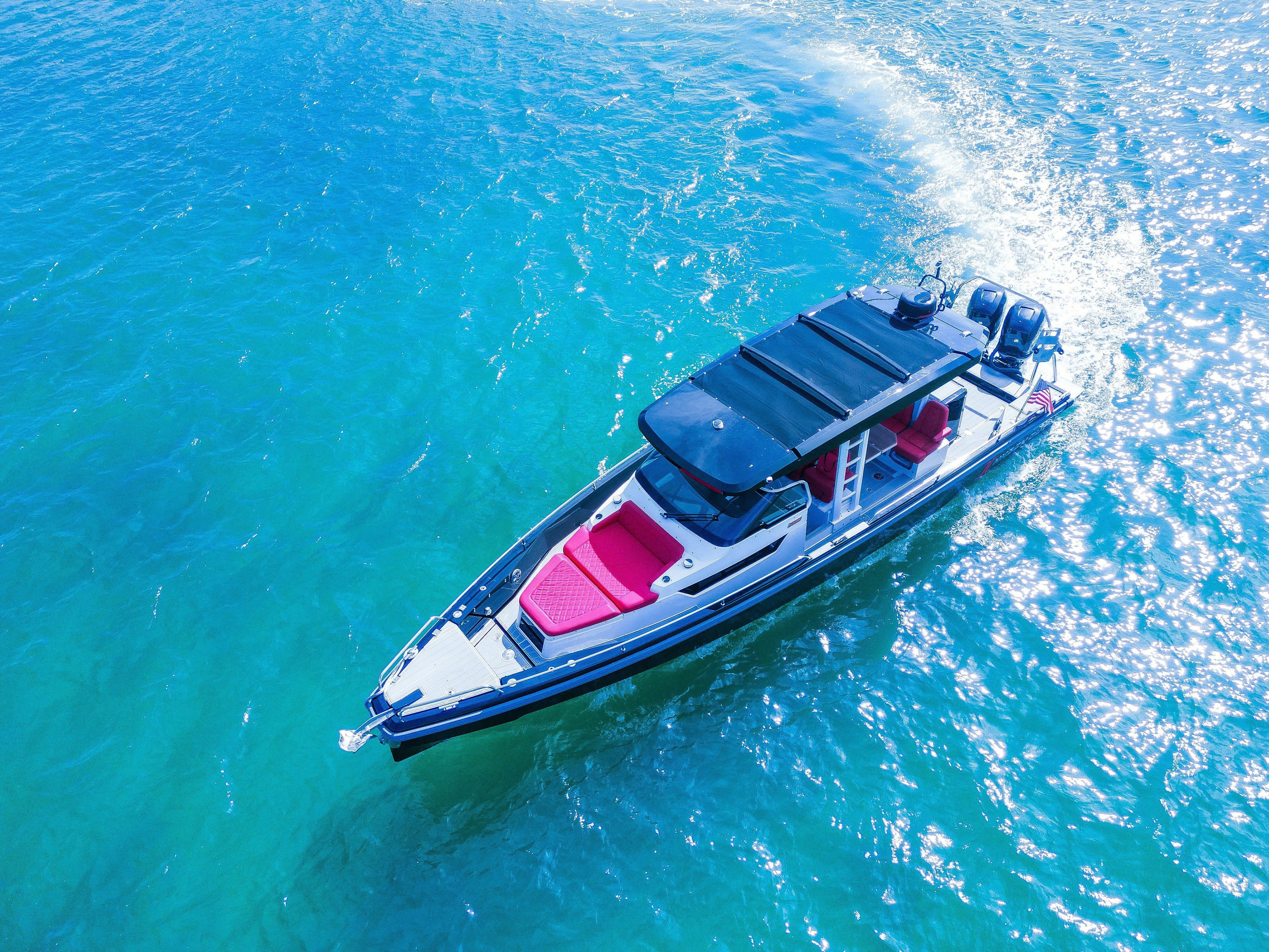 Axopar 37 Sun Top | 18