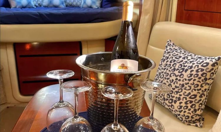 Sea Ray Sundancer 340 | La Dolce Vita