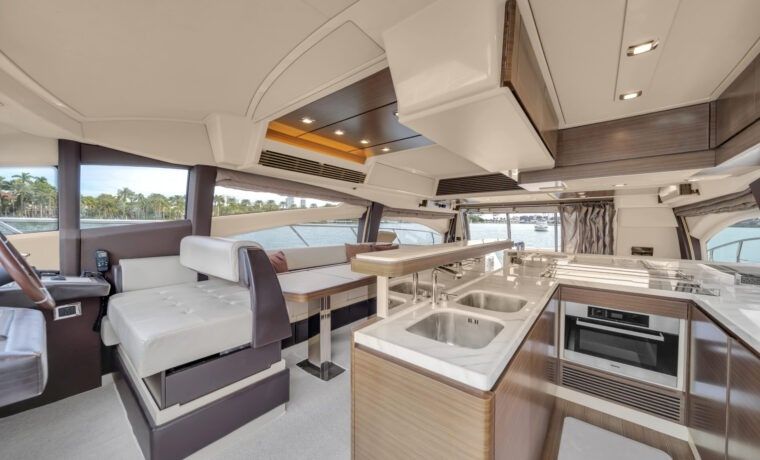 Azimut 64 Fly | Deon