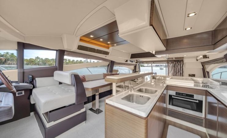 Azimut 64 Fly | Deon