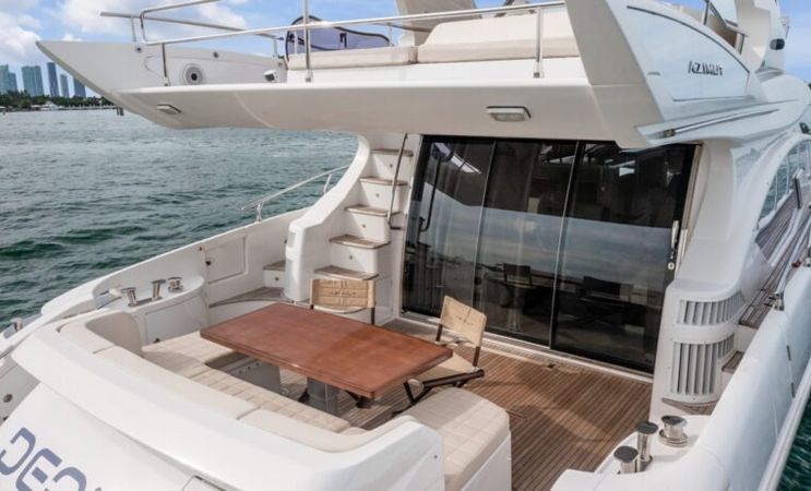 Azimut 64 Fly | Deon