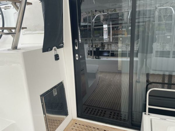 Lagoon 42 | Hullchal