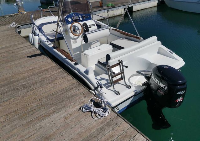 Blu and Blu Sharko 19 | Kale