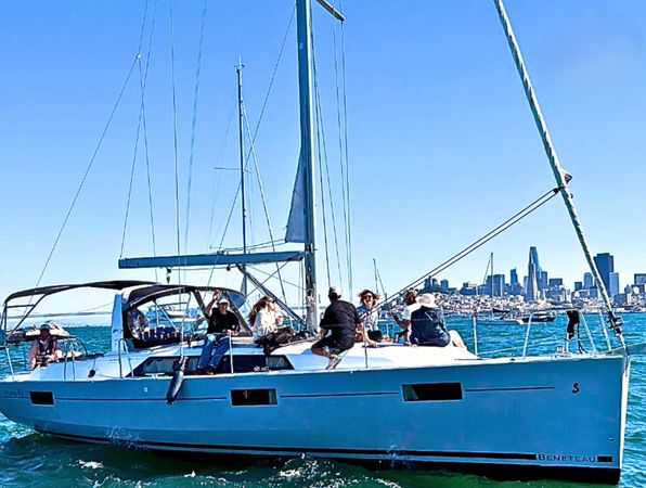Beneteau Oceanis 41.1 | Fresh Tracks