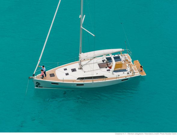 Beneteau Oceanis 41.1 | Fresh Tracks