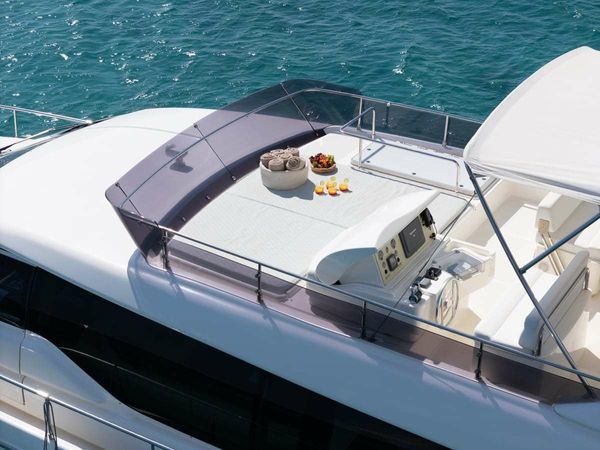 Ferretti 630 | Escape