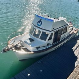 CHB Trawler 35 | Blue Skies