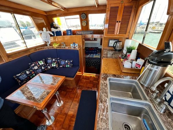 CHB Trawler 35 | Blue Skies