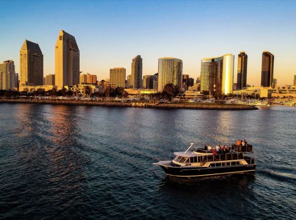 Custom Built 50 | Bella Luna