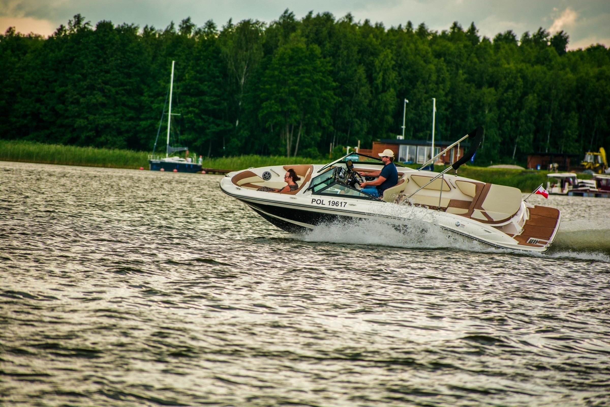 Sea Ray 210 | Szary