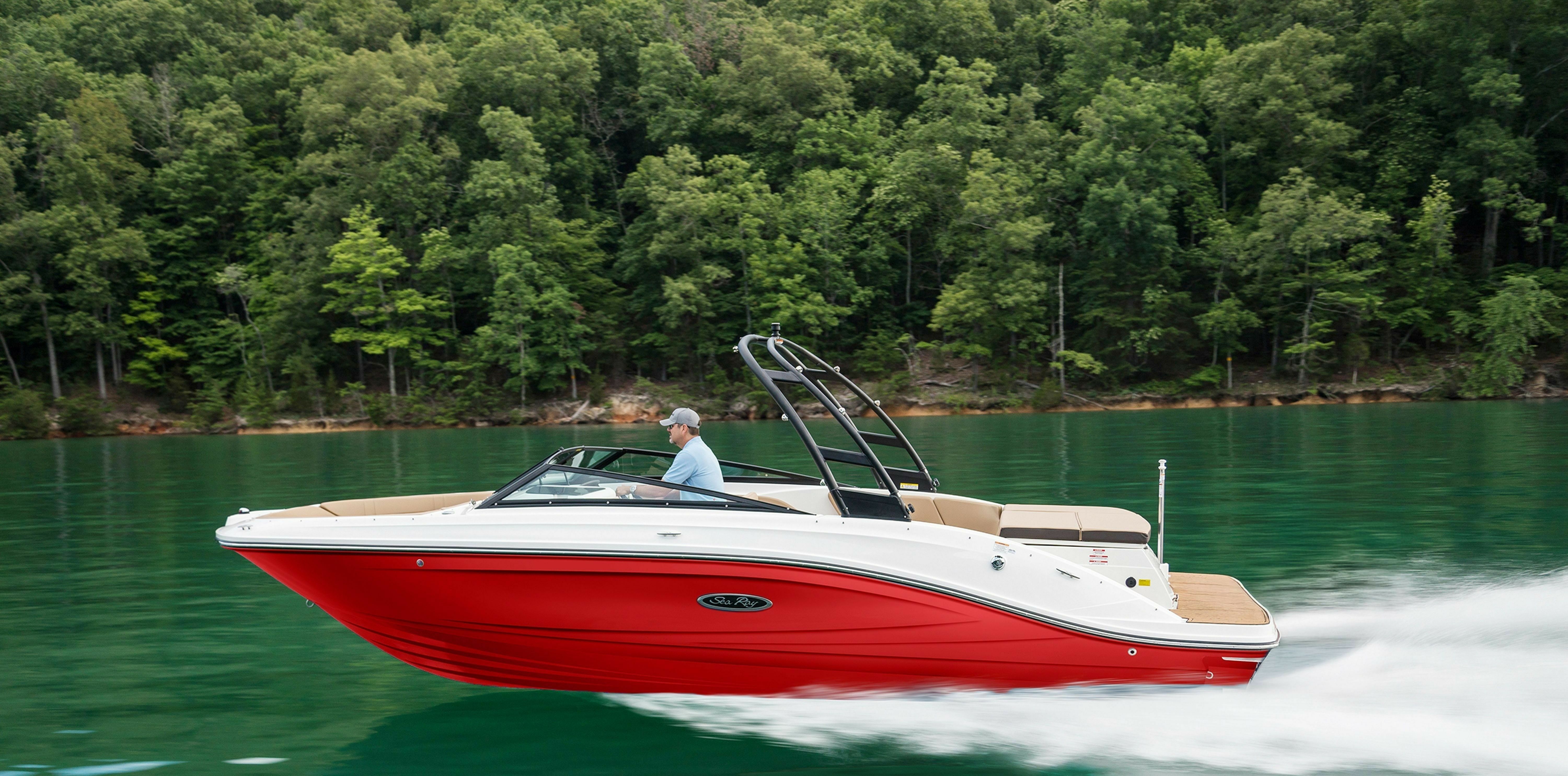 Sea Ray 230 | Czerwony