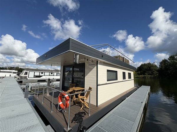 Mein Hausboot HB 05 | Sonnenschein