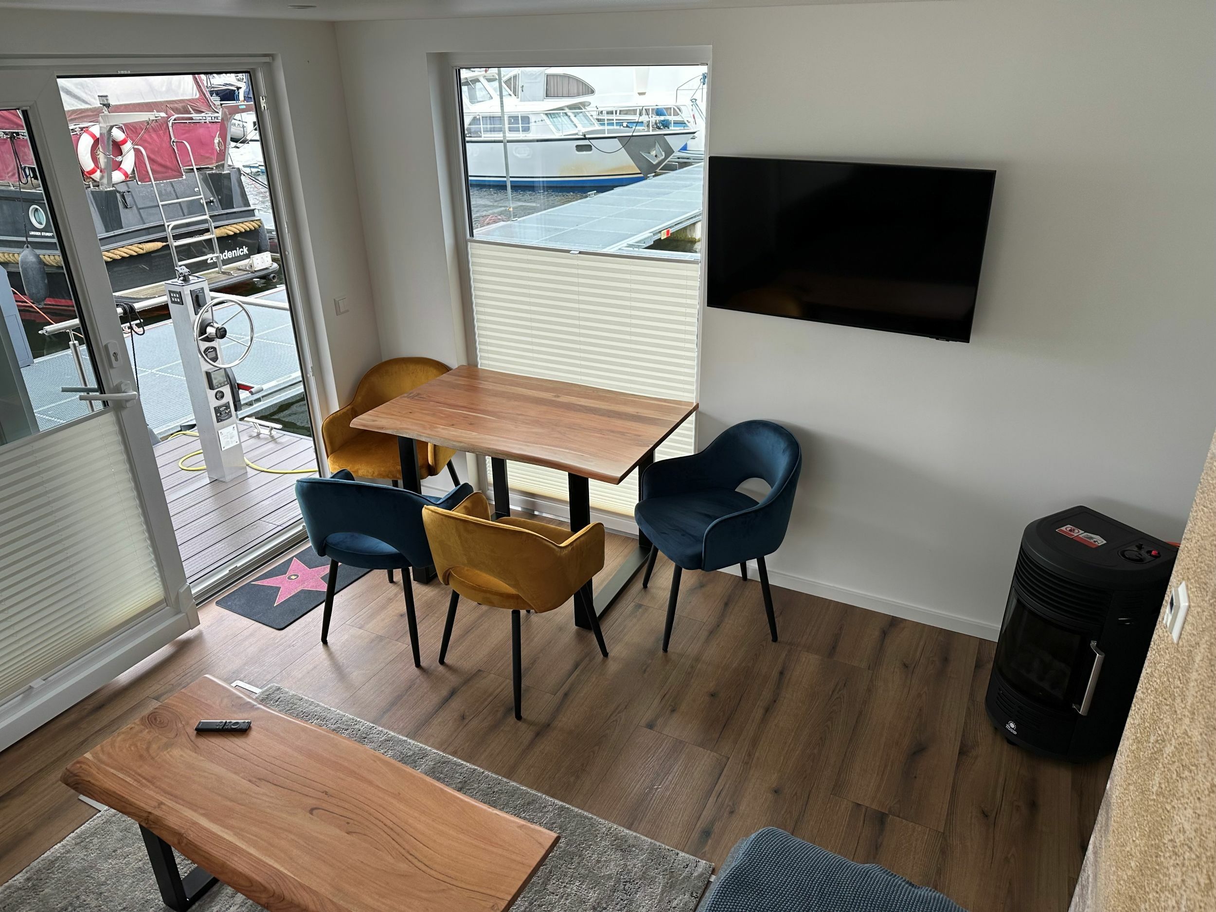 Mein Hausboot Luxury HB02 | Betty Lou