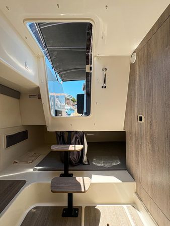 Quicksilver 875 | Atenea