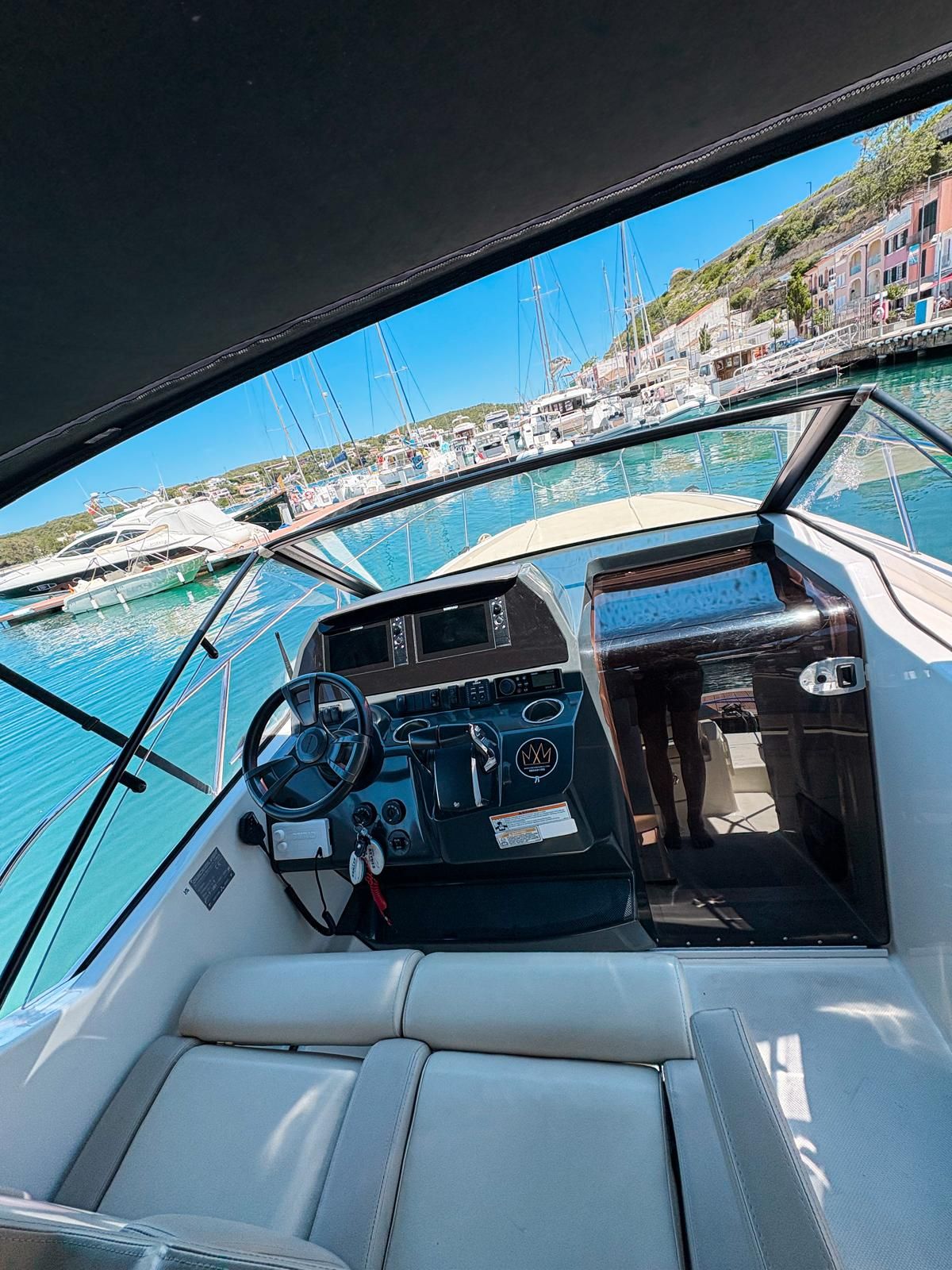 Quicksilver 875 | Atenea