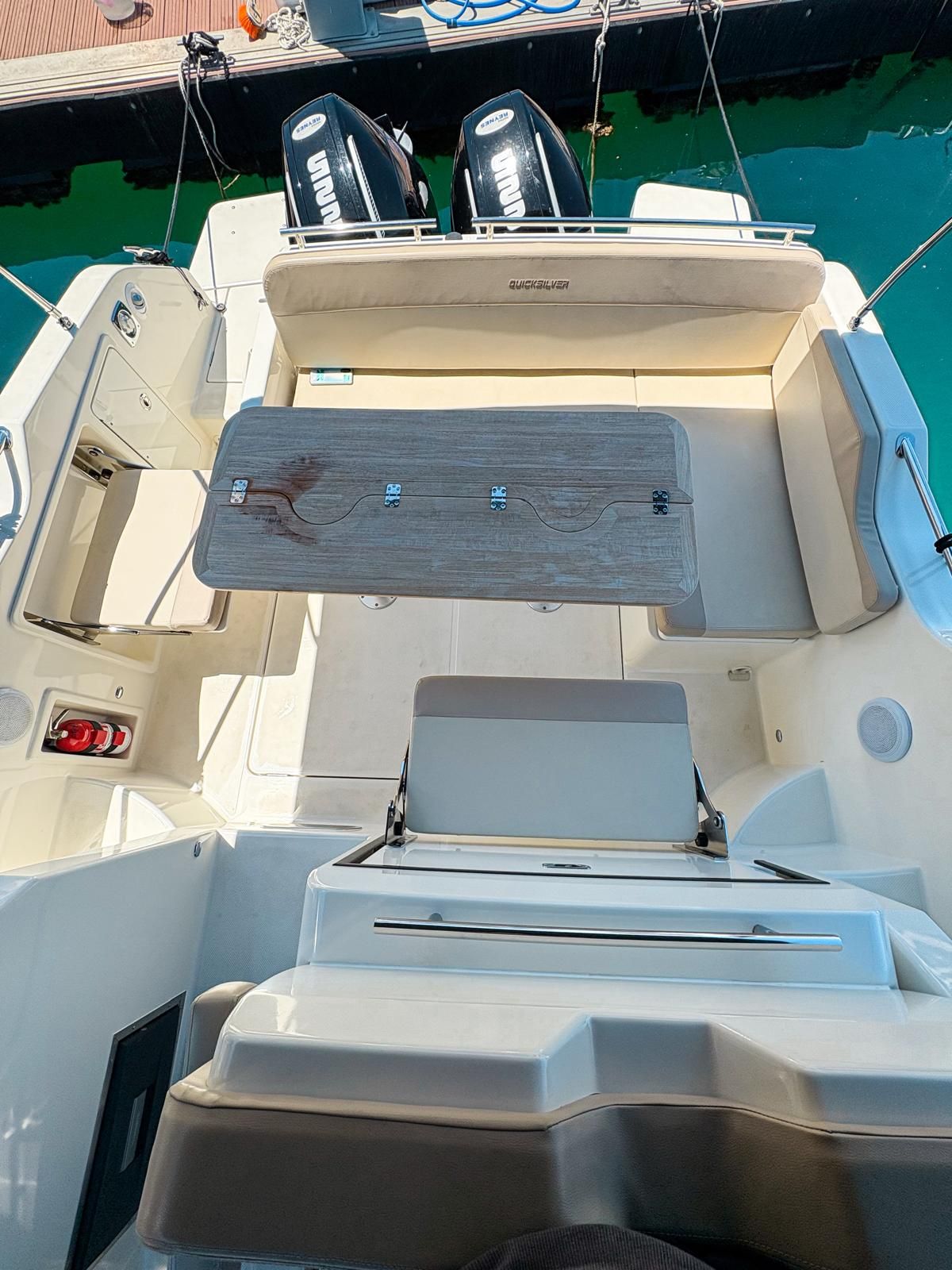 Quicksilver 875 | Atenea