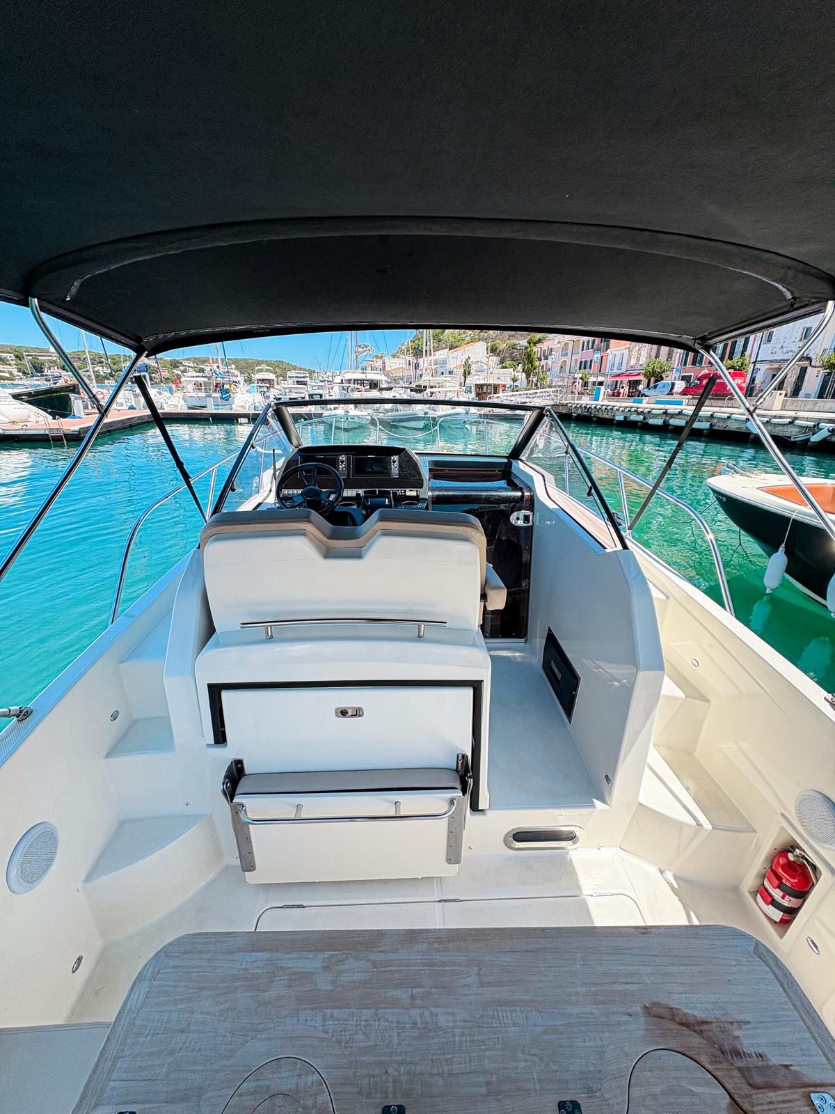 Quicksilver 875 | Atenea