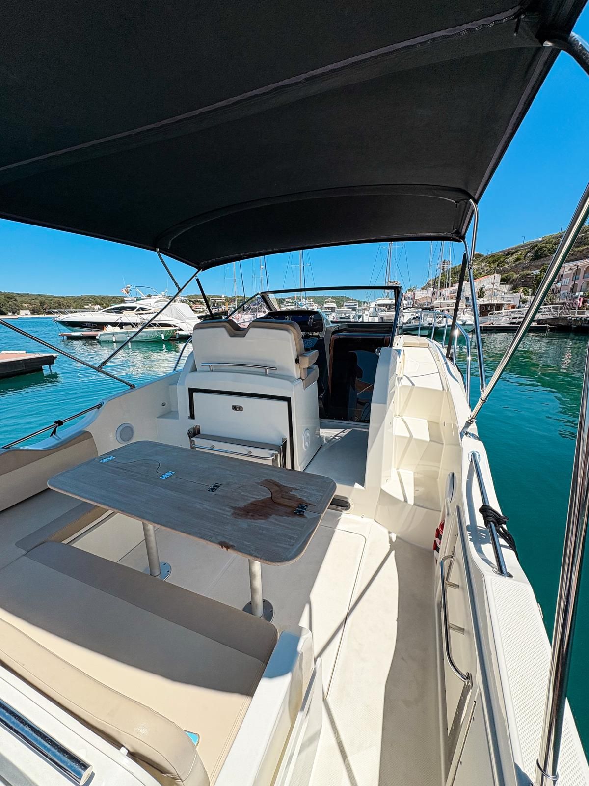 Quicksilver 875 | Atenea