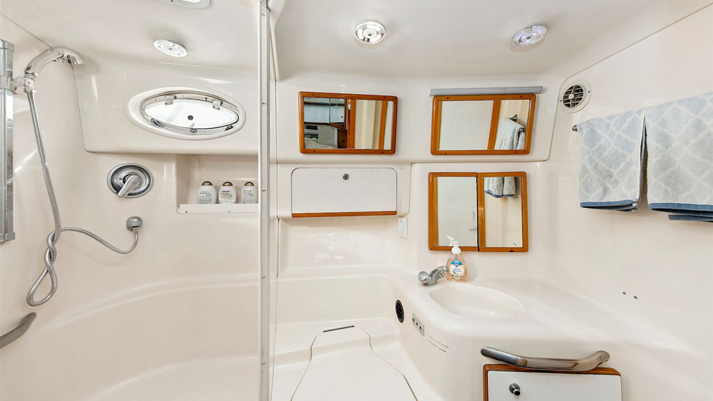 Sea Ray 450 | Miss Jen 2