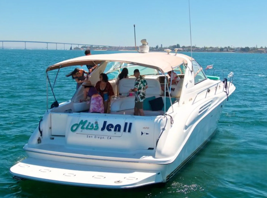 Sea Ray 450 | Miss Jen 2