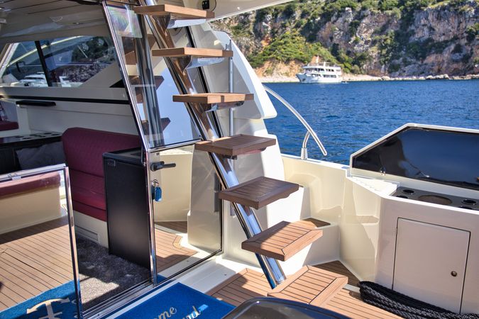 Ferretti 43 | Kate