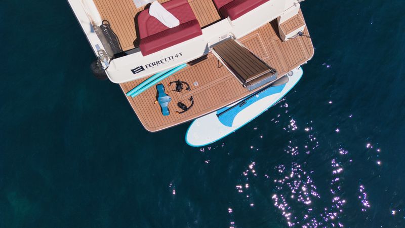 Ferretti 43 | Kate