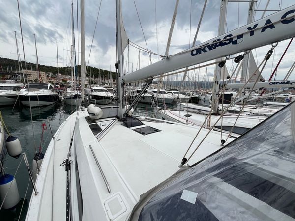 Beneteau Oceanis 46.1 | Tria