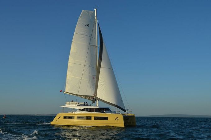 Aventura 45 | Art J