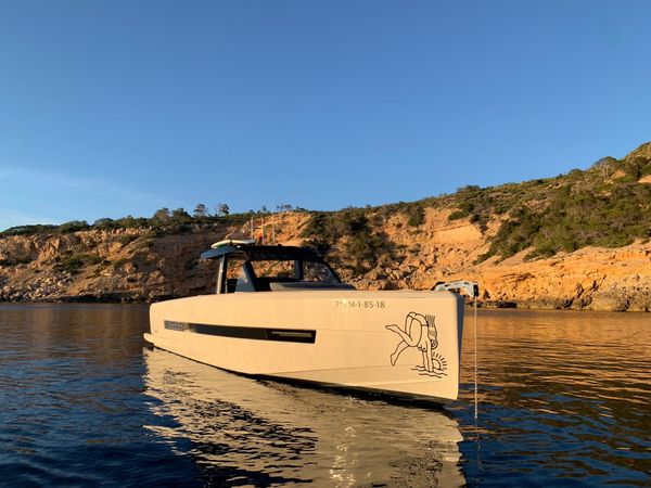 Fjord 44 | Iriza