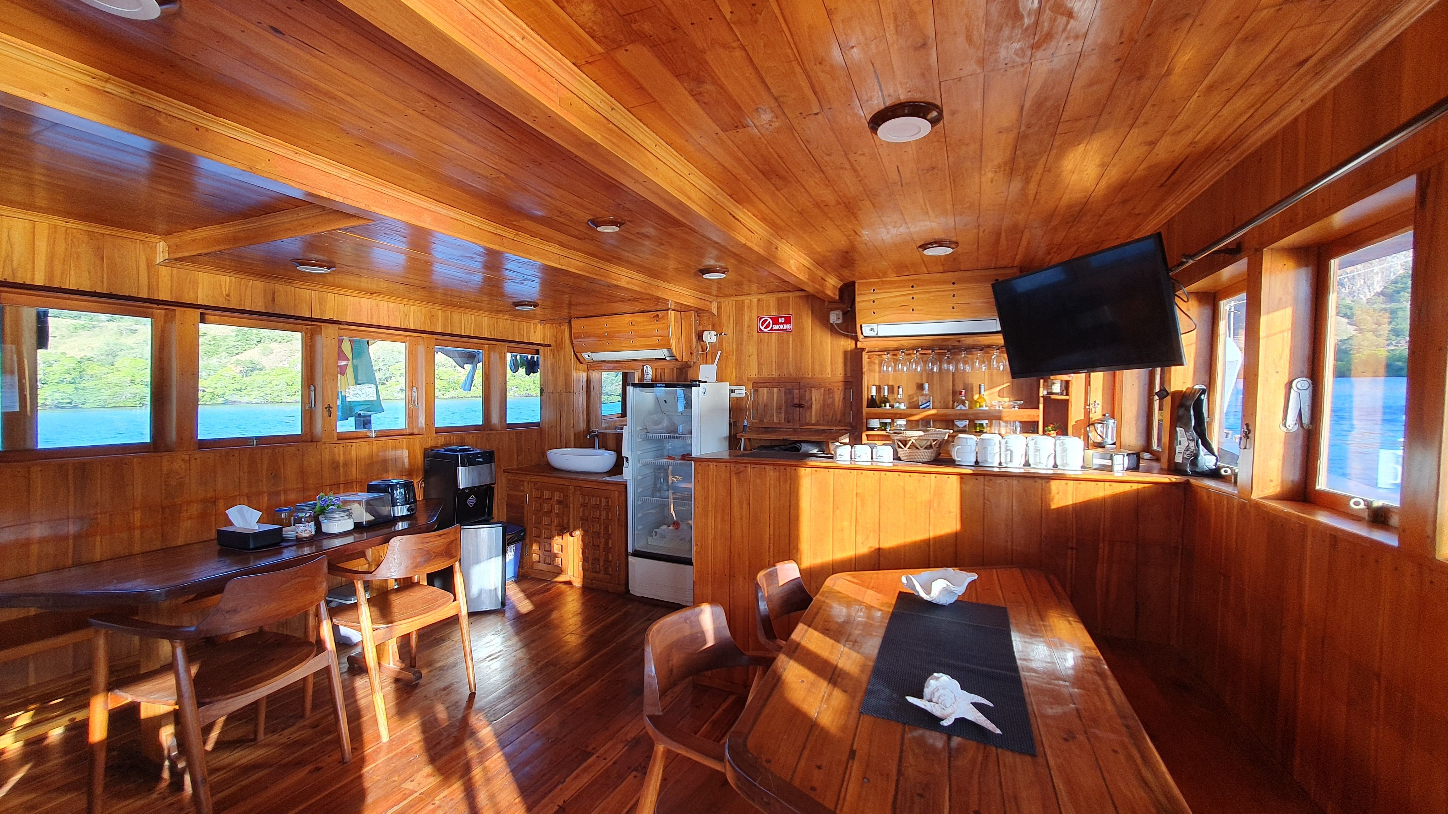 Custom Built 98 | Helena