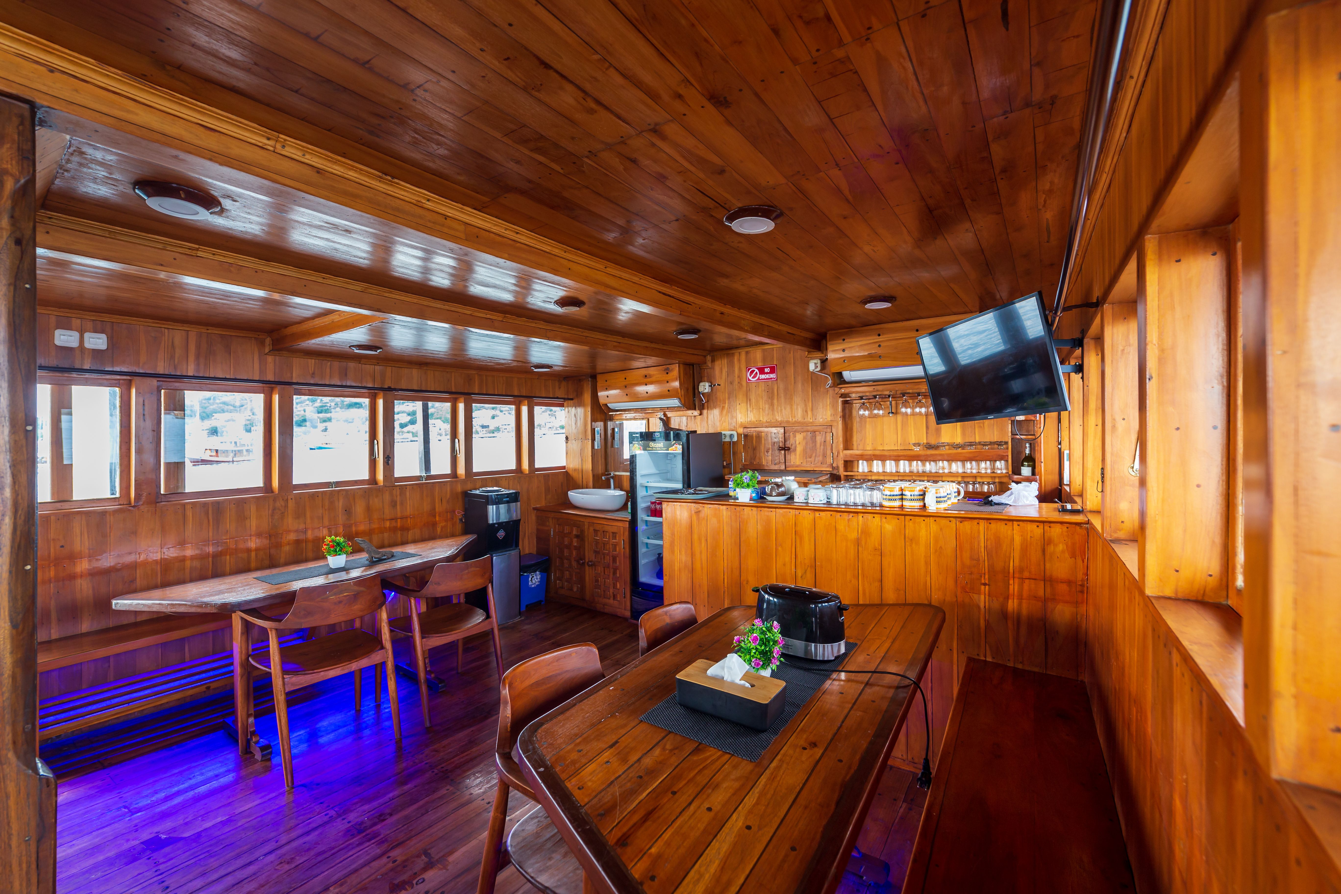 Custom Built 98 | Helena