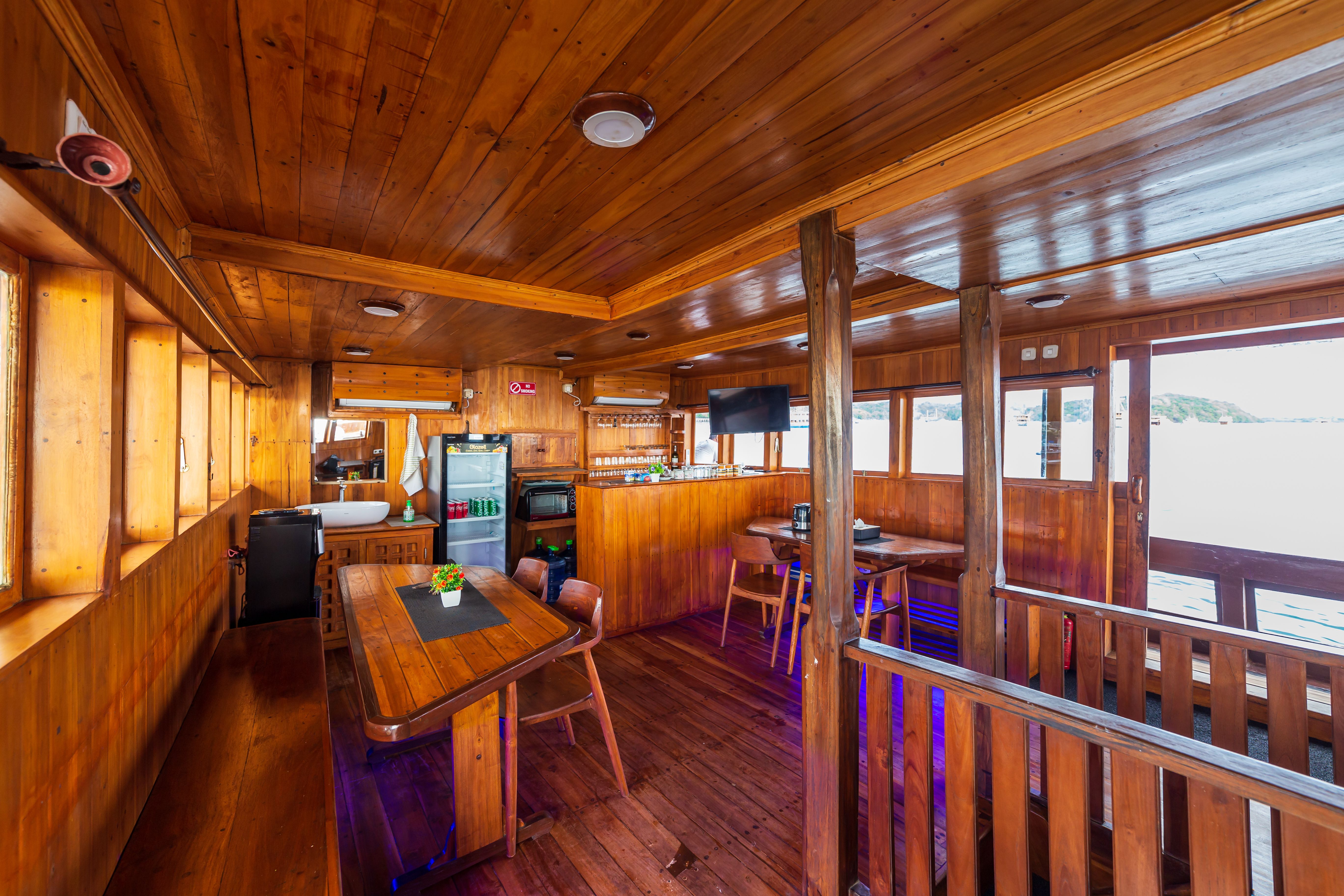 Custom Built 98 | Helena