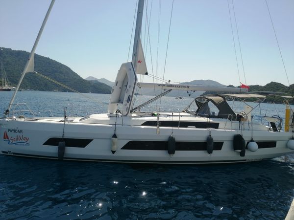 Dufour 44 | Payidar
