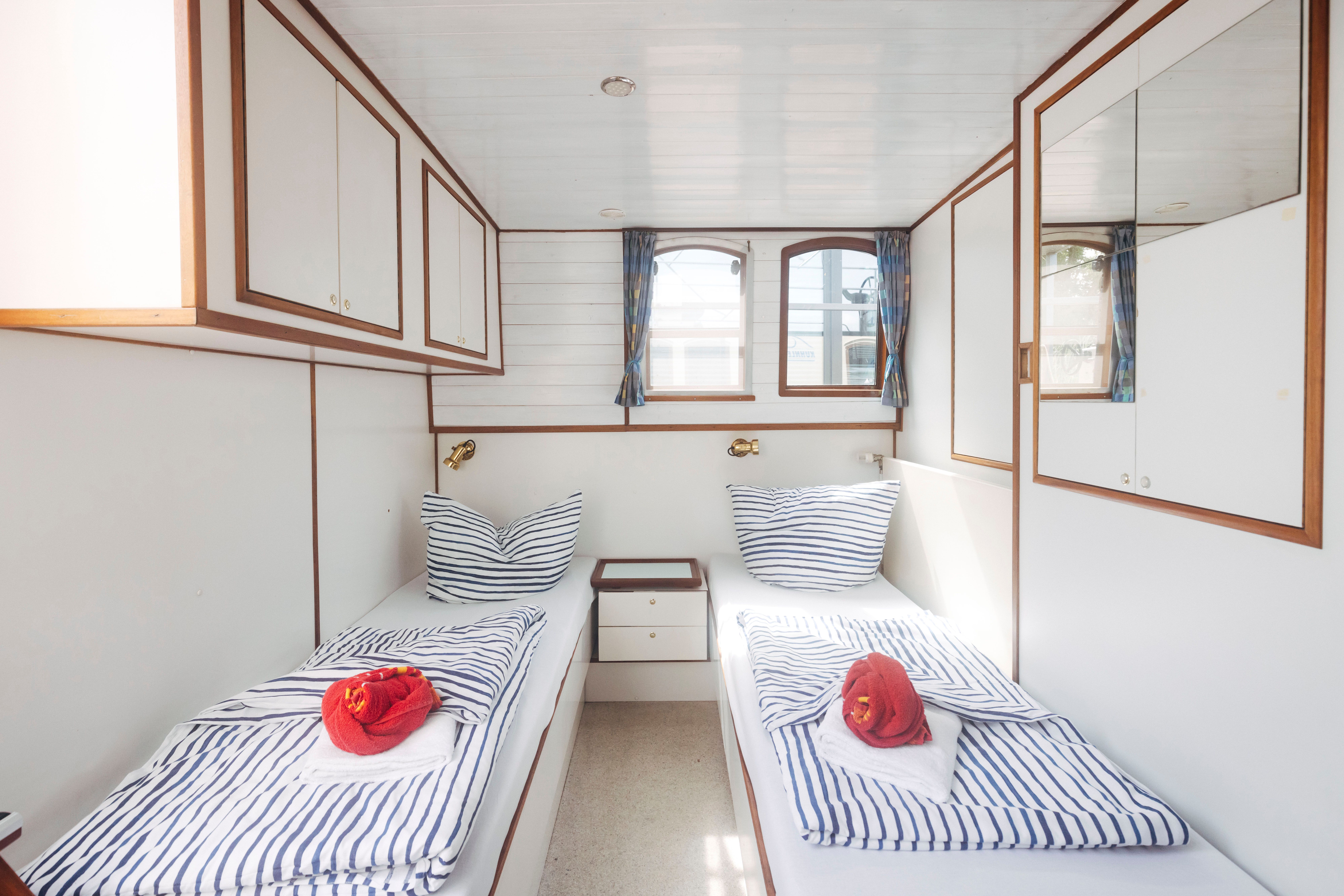 Kormoran 1140 | 10-2 Nelahozeves